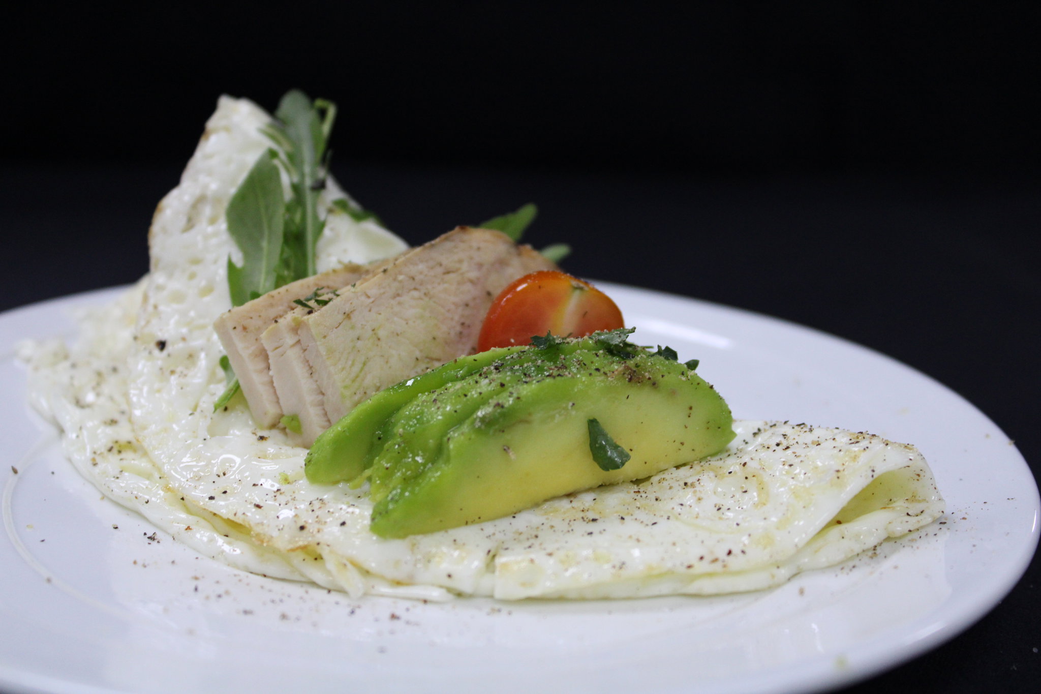 Light Veggie Egg white Omelet with spinach, Mushrooms, Onions, cheese _0