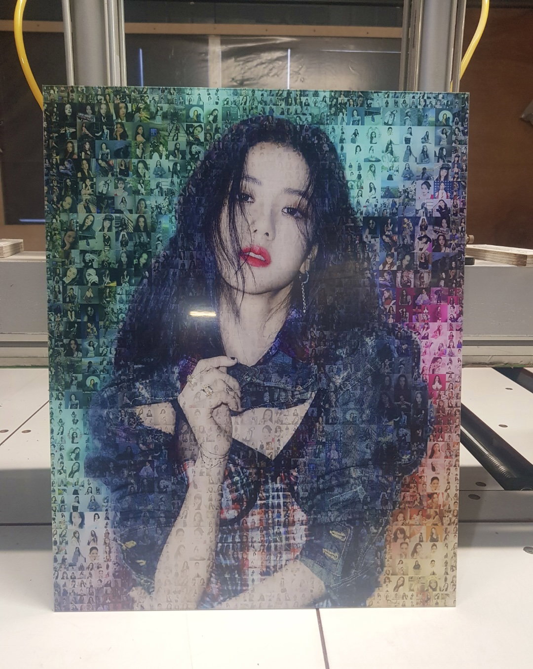 Acrylic Photo Frame 12x16"_4