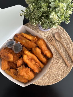 Pisang Goreng With Sambal Kicap (Popular)