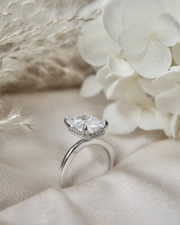 RADIANT SOLITAIRE RING
