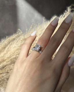 RADIANT SOLITAIRE RING