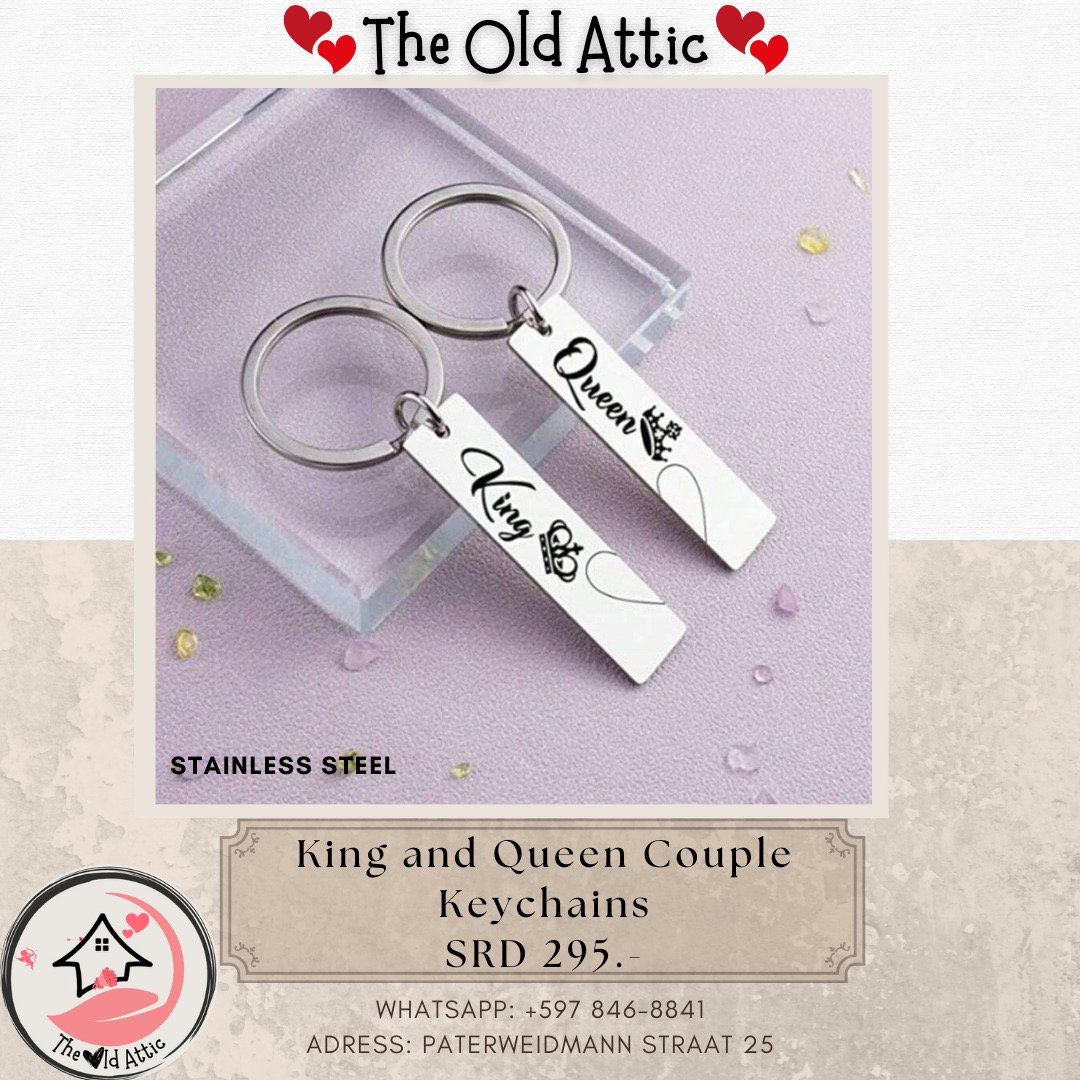 King and queen couple keychain