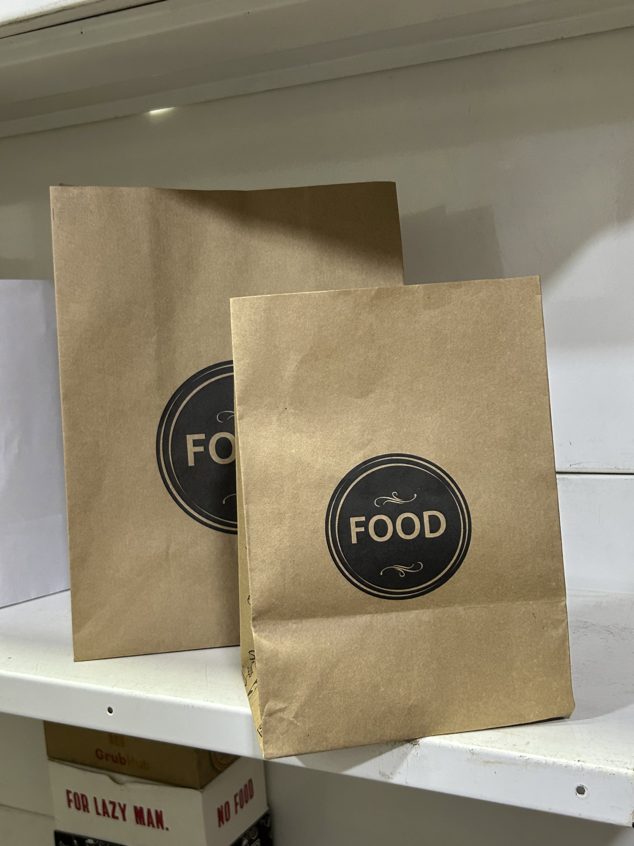 DELIVERY TAKEOUT BAGS - GENERIC DESIGN / “FOOD TO GO” BROWN & BLACK WITHOUT HANDLES_1
