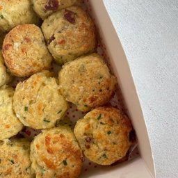 Bak Kwa & cheese scones 