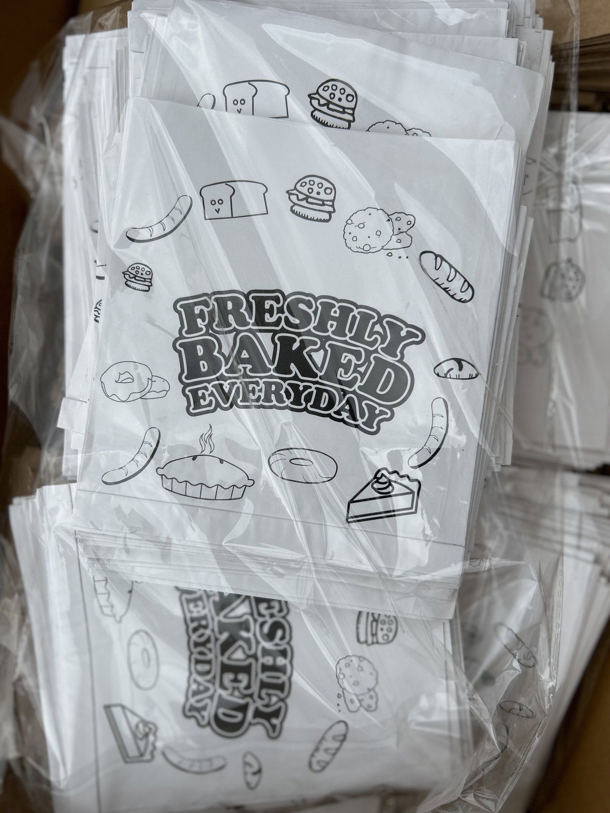 SNACK TAKEOUT BAGS - “FRESHLY BAKED EVERYDAY “ - 7” x 6''/ WHITE_2
