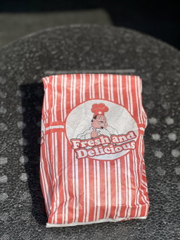 “FRESH & DELICIOUS TREAT TAKEOUT BAGS - 9” x 4.5” x 2.5” 