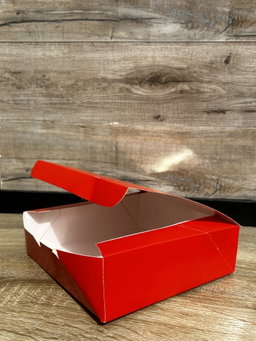 PLAIN RED “ER” TAKEOUT BOXES - 8” x 8” x 3.5” 