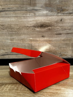 PLAIN RED “ER” TAKEOUT BOXES - 8” x 8” x 3.5” 