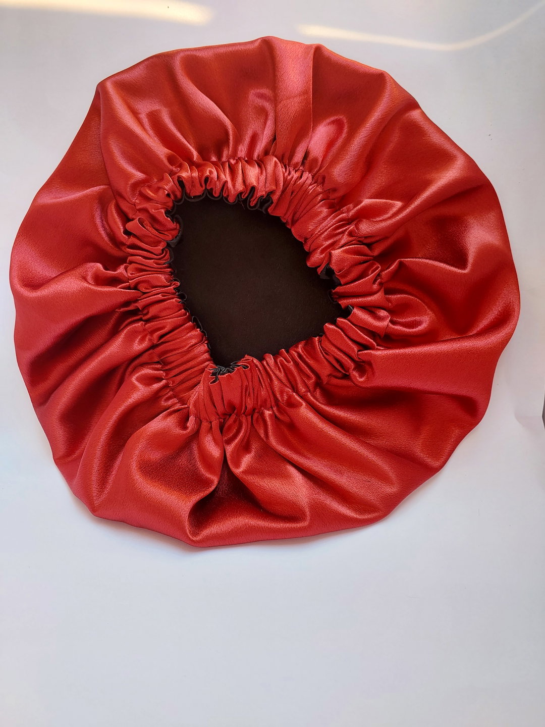BURGANDY DOUBLE SIDED BONNET