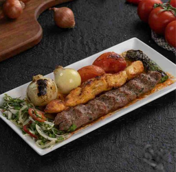 مشاوي مشكّلة دجاج