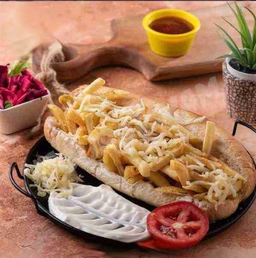 بطاطا خبز صمون مع قشقوان