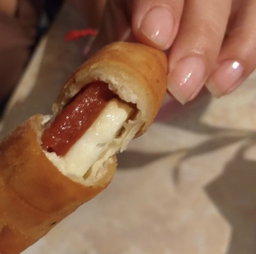 TEQUEÑOS GUAYABA Y QUESO 