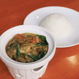 Thai Green Curry Chicken with Rice