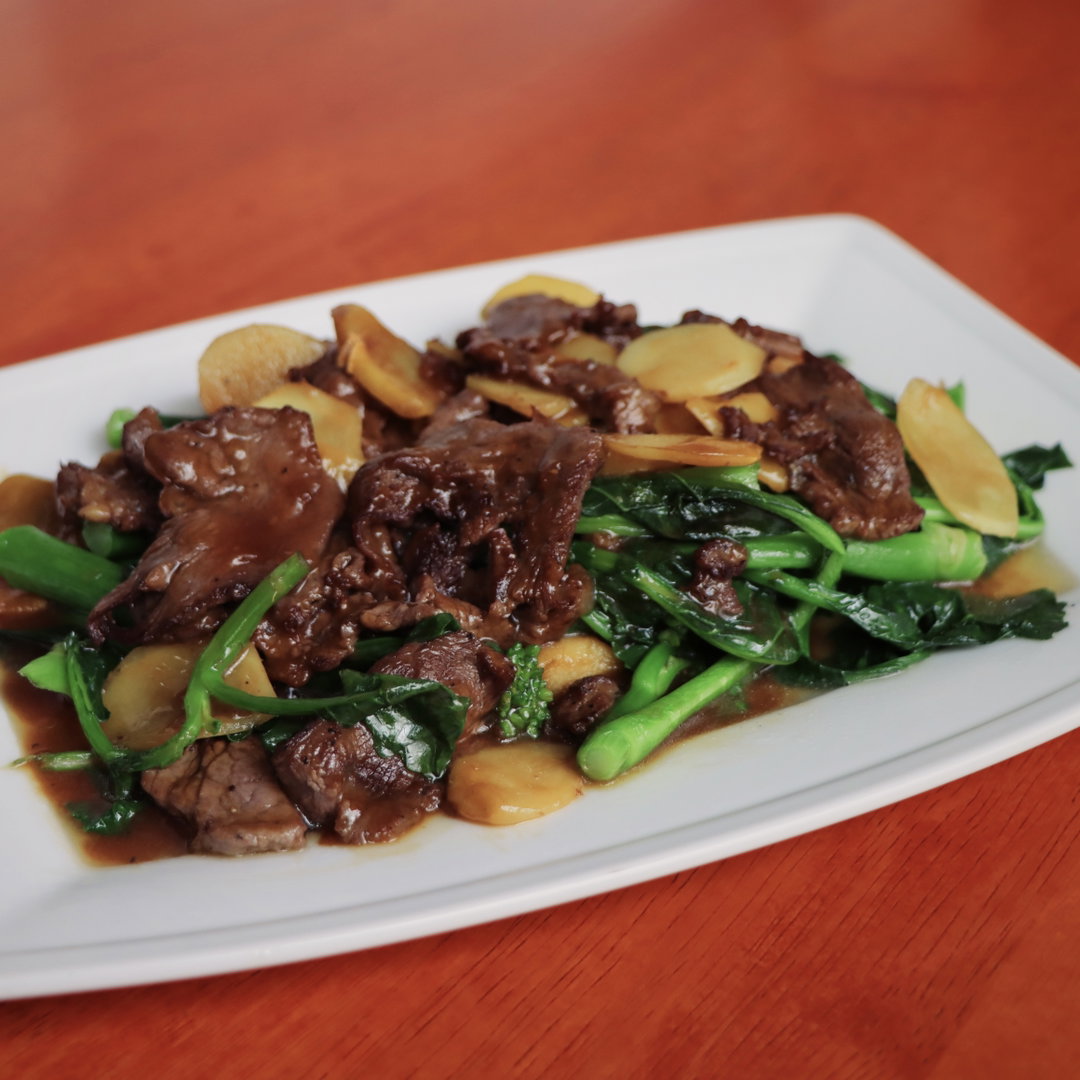 Stir-Fried Beef with ‘Kai Lan’ Vegetable 