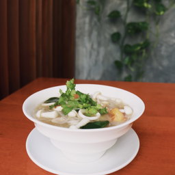 Clear Chicken Tom Yam Noodles