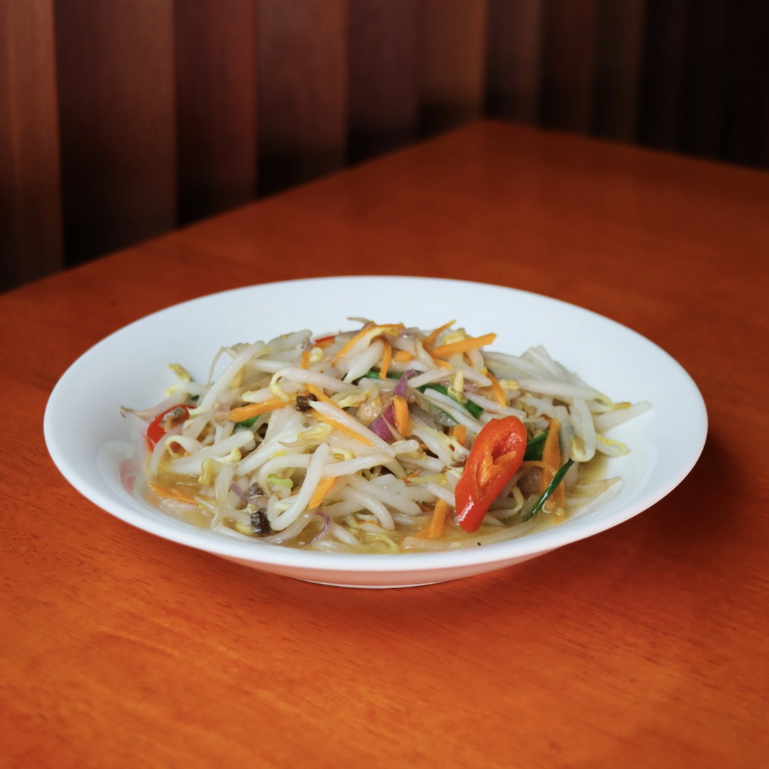 Bean Sprout with Salted Fish