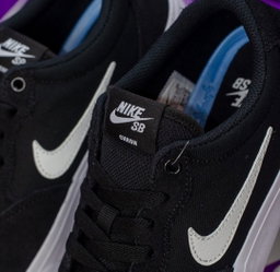 Nike SB Chron Black 