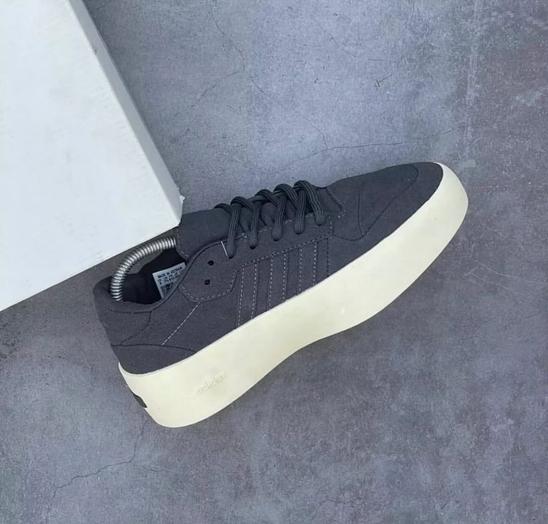 FEAR OF GOD * Adidas 86 low 🖤👟