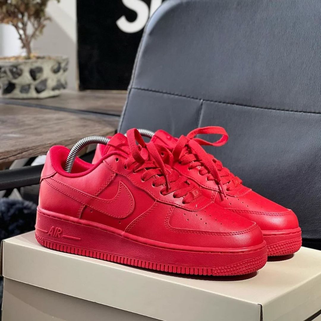 Nike Air Force 1 Low “Triple Red”