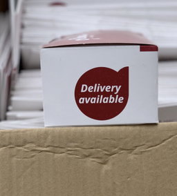 BRANDED TAKEOUT BOXES - 7” x 4” x 3” / MINIMUM ORDER QUANTITY OF 500 PIECES