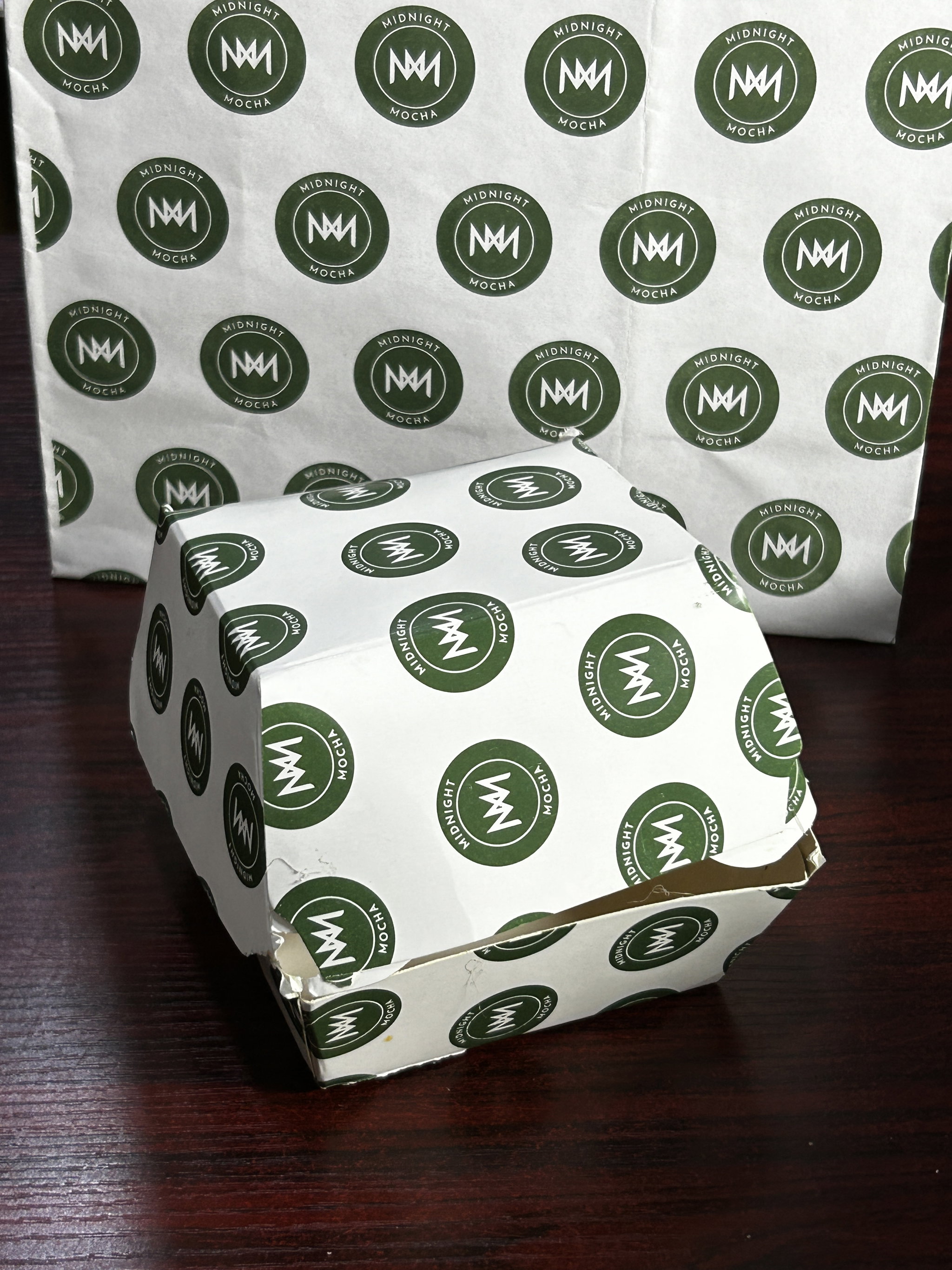 BRANDED CLAMSHELL BURGER BOXES /MOQ-500 pieces_0