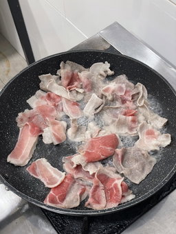 돼지고기 대패삼겹살 500g