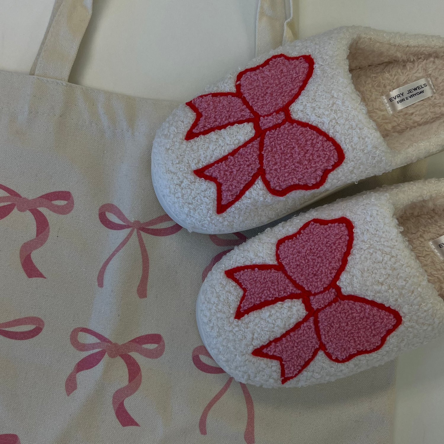  Put a Bow on It Slippers_0