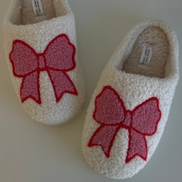  Put a Bow on It Slippers