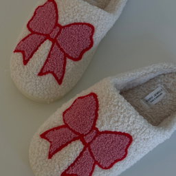  Put a Bow on It Slippers