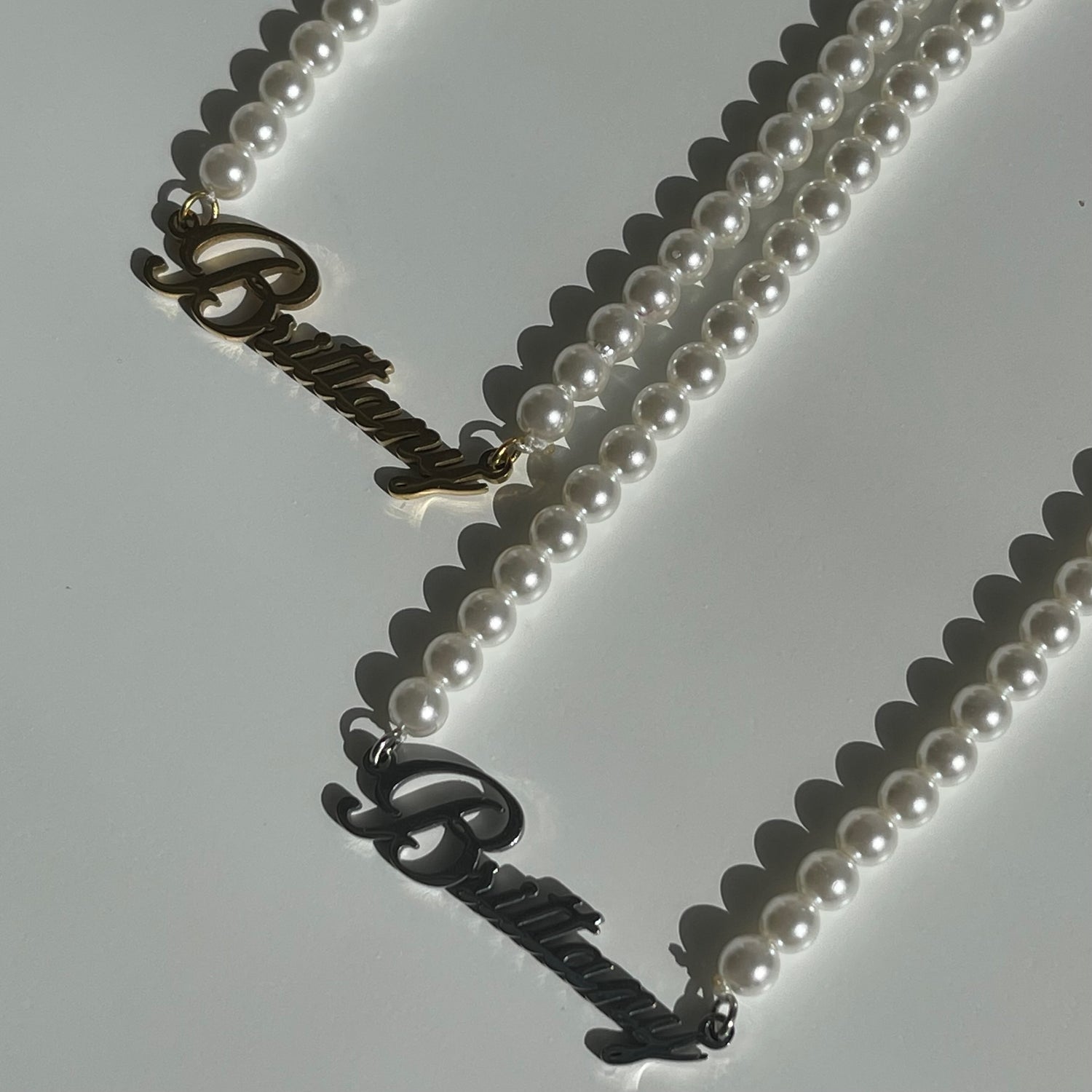 Custom/ Personalized Pearl Nameplate Necklace_1
