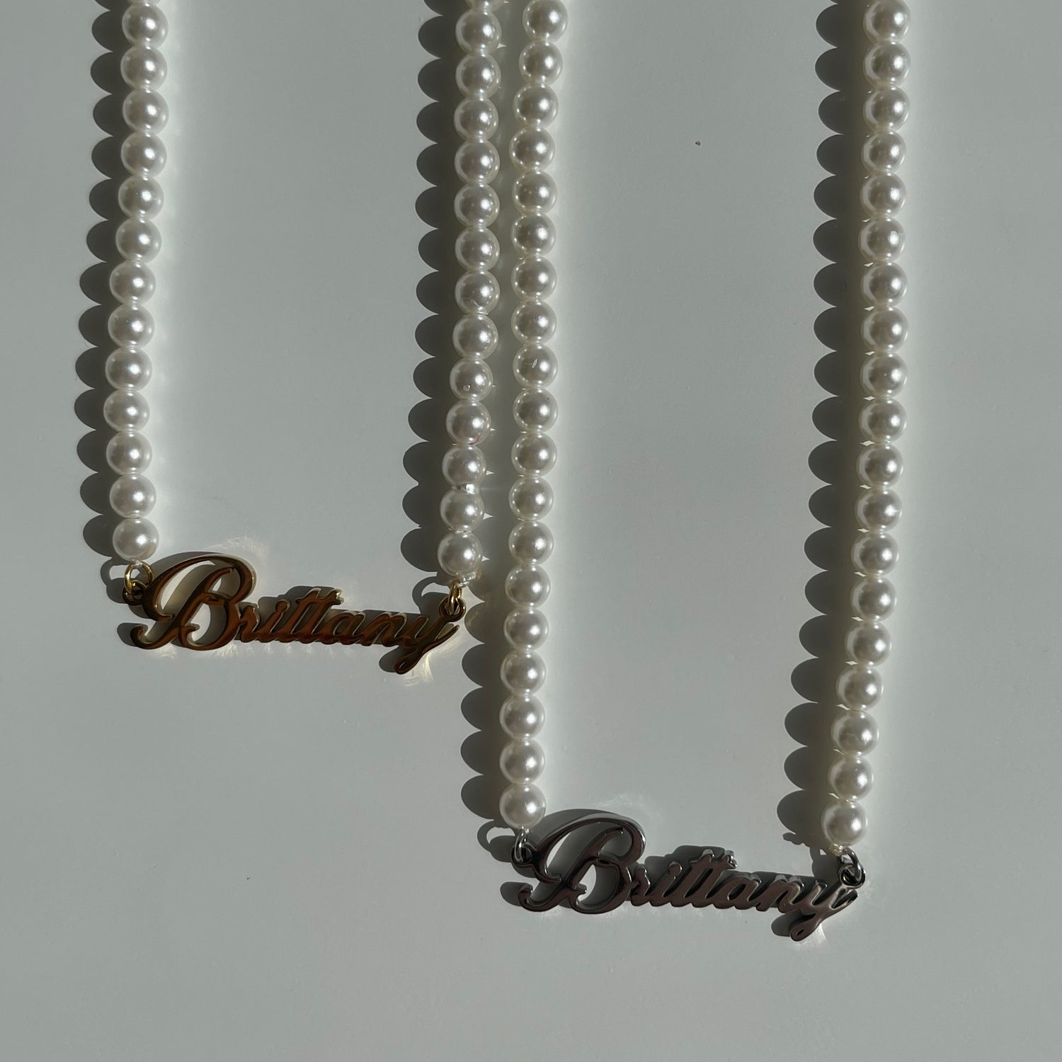 Custom/ Personalized Pearl Nameplate Necklace_0