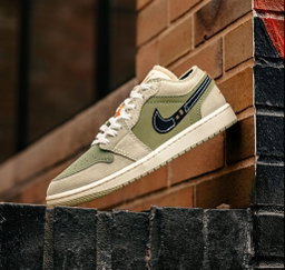 Air Jordan 1 Low SE Craft Light Olive