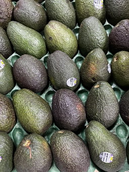Premium avocado Hass products of Australia 4 PCs 澳大利亚优质牛油果哈斯产品 4件