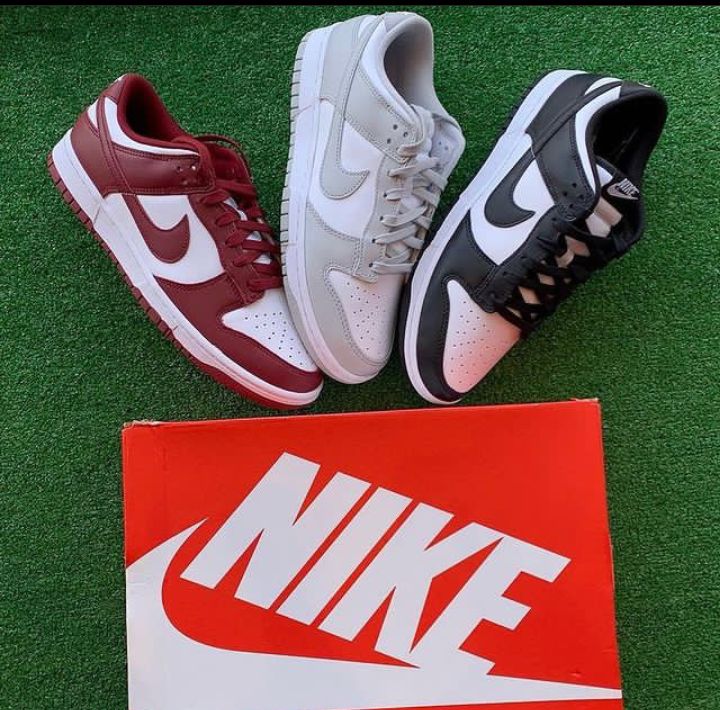 Nike dunk low _0