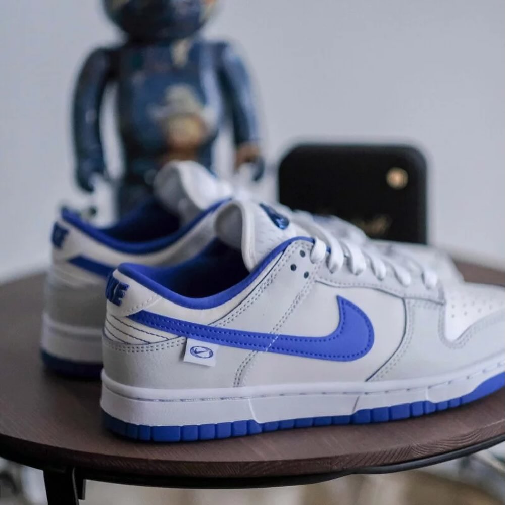 Nike Dunk Low "WorldWide"