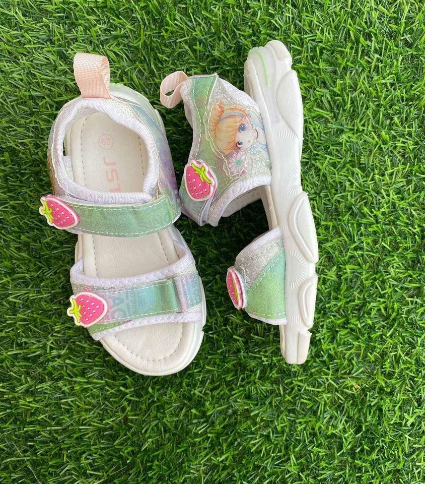 Children's Footwear _3