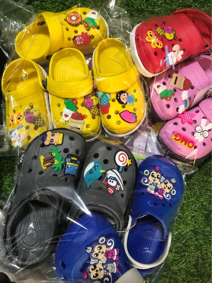 Kids crocs_2