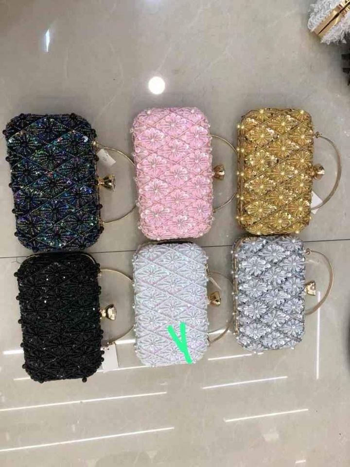 Chic Clutch Bags_5