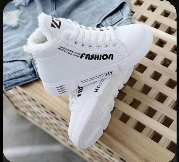 Unisex Footwear_6