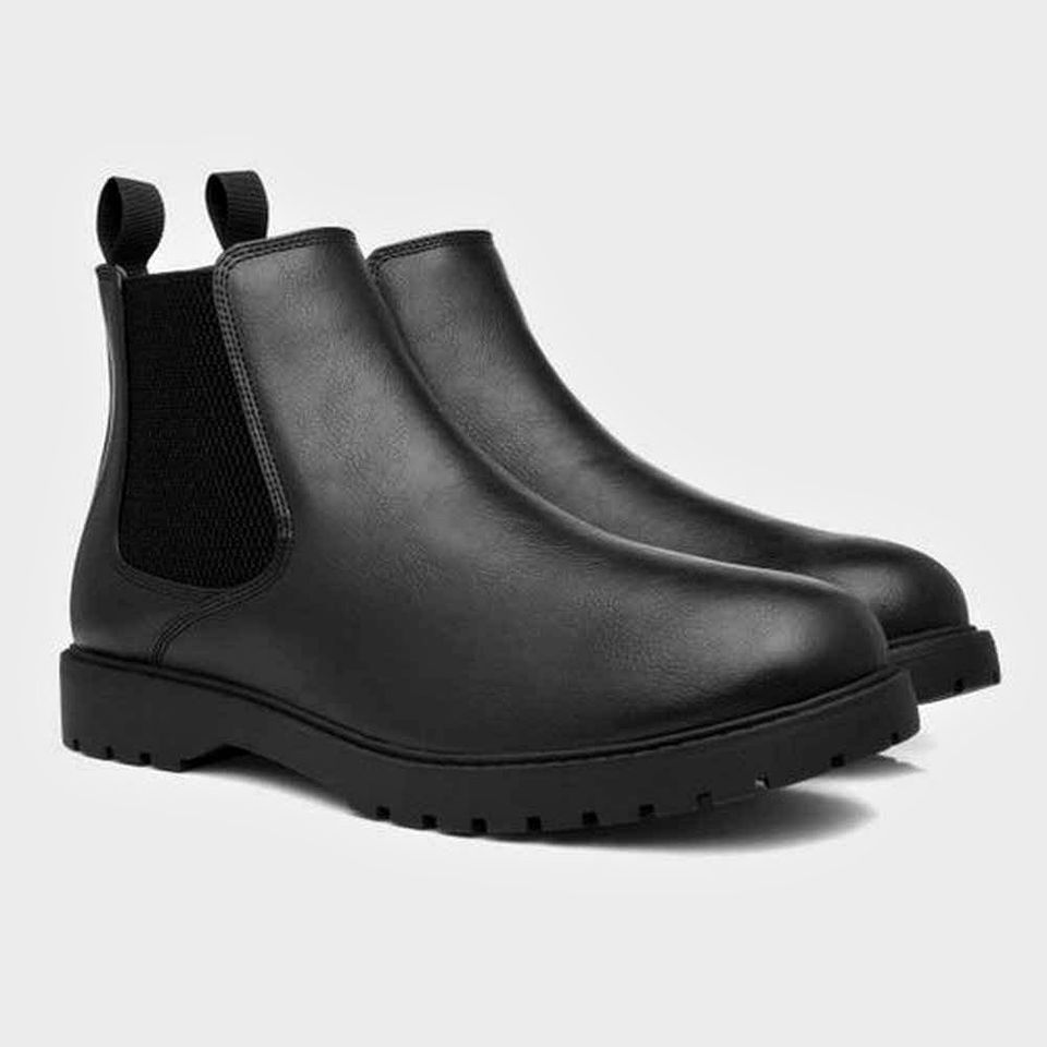 Black Chelsea Boot_0