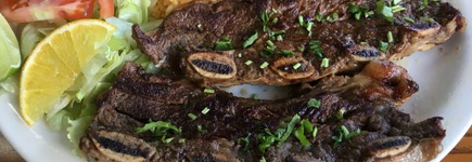 COSTILLA CARGADA DE RES