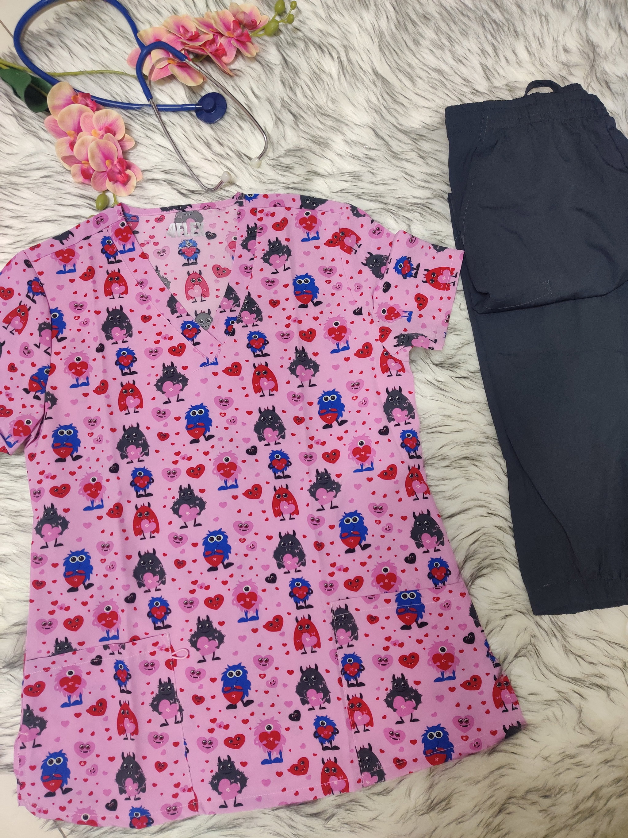 Love Monsters Printed Top_0
