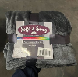⭐️ Soft & snug hooded blanket  90x185cm