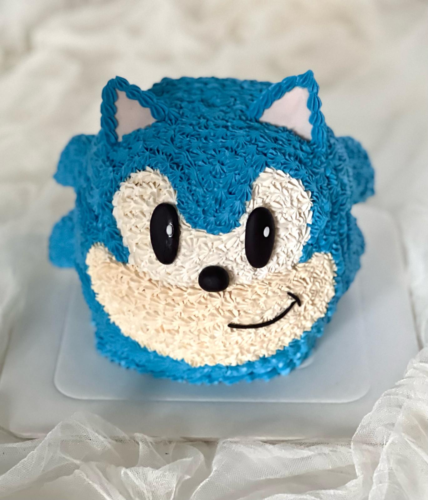 Custom Made Cake_4
