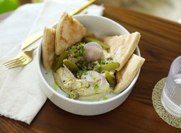 Hummus with pickles