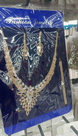 Ladies Beautiful Necklace Set
