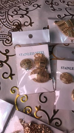 Ladies Earrings And Necklace