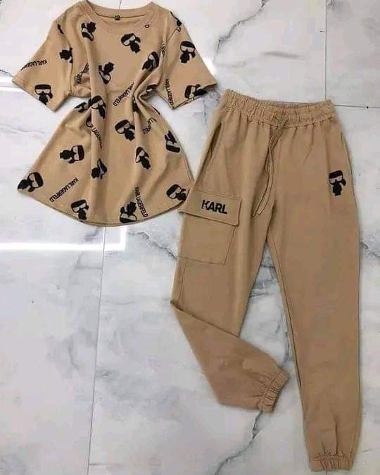  Women's Assorted Clothing _5