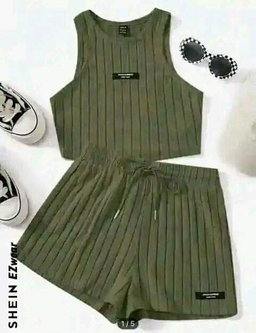 Women's Luxurious Clothes 