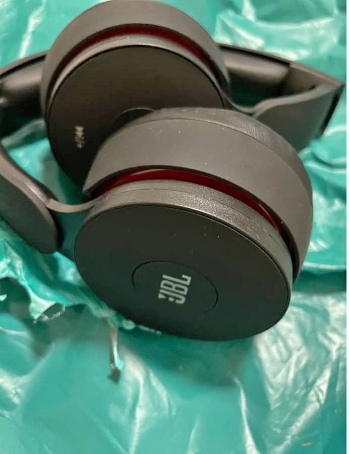 JBL Bluetooth Headset